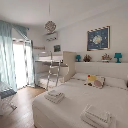 Blue Sea Apartment